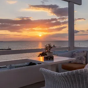 https://magic-view-suites-mykonos.hotels-in-mykonosisland.net