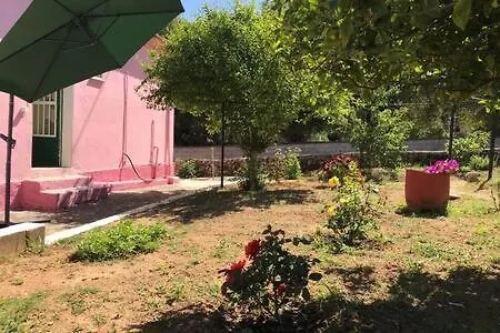 Pink House Villa Pesadha Holiday home