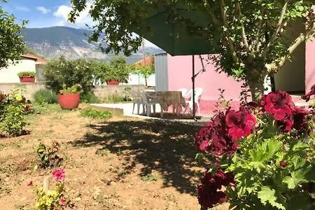 Pink House Villa Pesadha